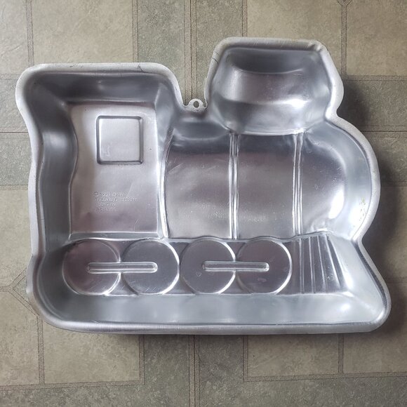 Vintage 1991 Wilton Fun Train Cake Pan - Picture 2 of 4